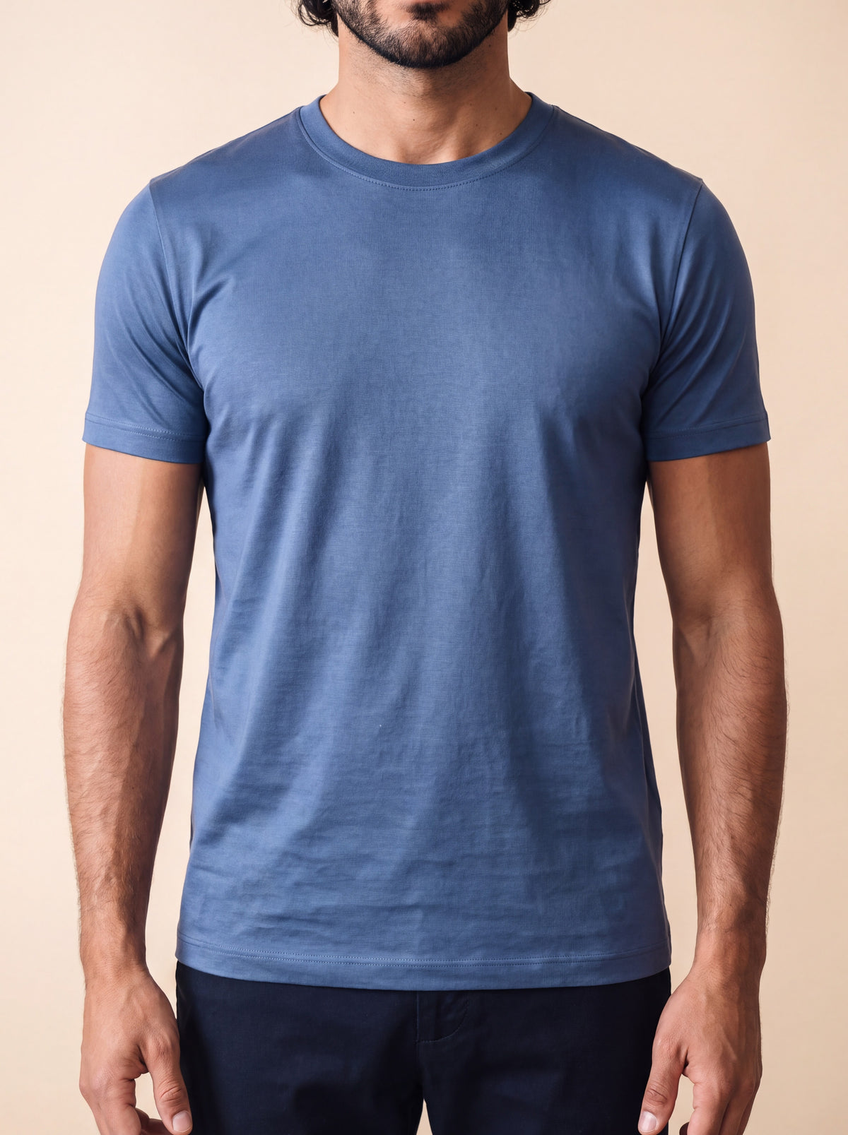AZZUR T-Shirt aus merzerisierter Baumwolle in Mittelblau, Detailansicht