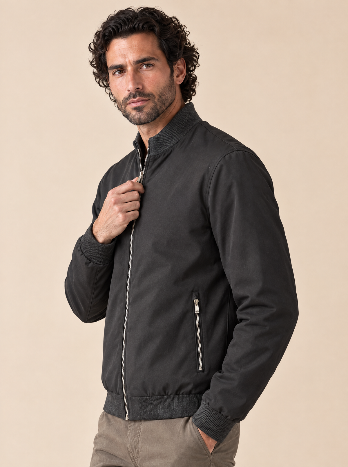 Montecore Blouson Schwarz, Seitenansicht