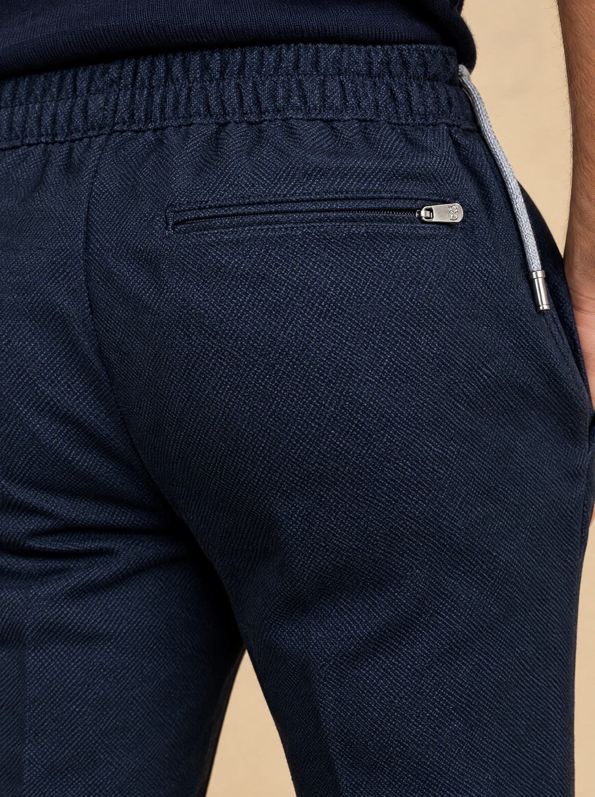 Paspeltasche mit Reißverschluss an der Pescarolo Kordelhose